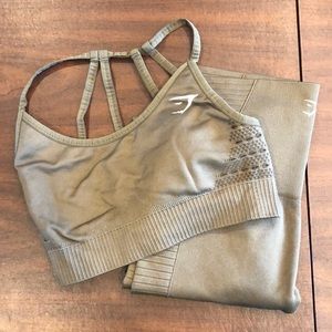 Gymshark Seamless sports bra and legging